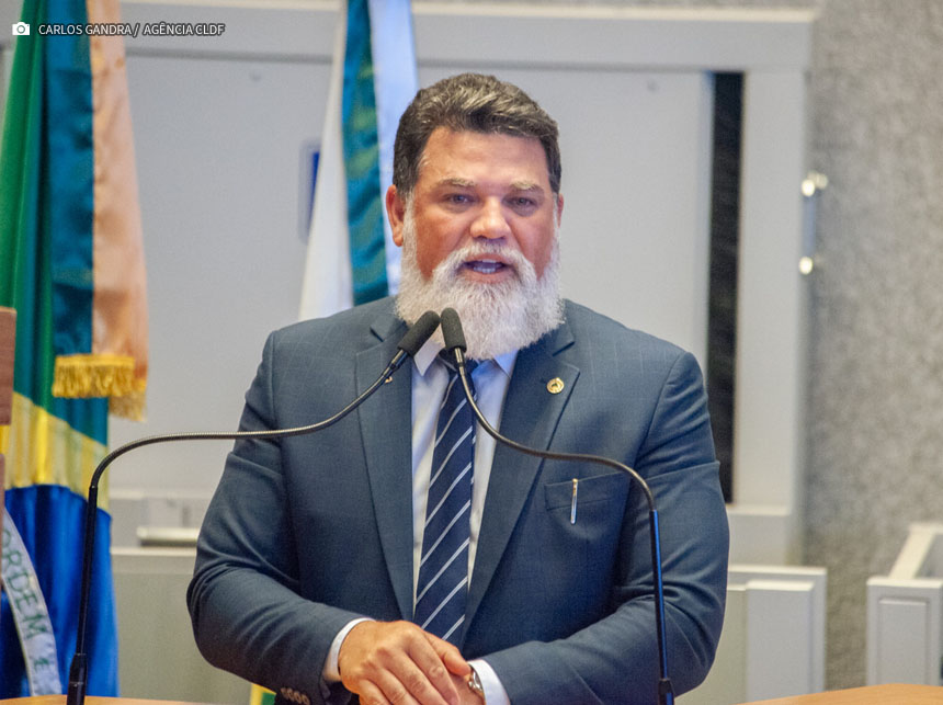 Deputado cobra pagamento do piso da enfermagem nos hospitais privados