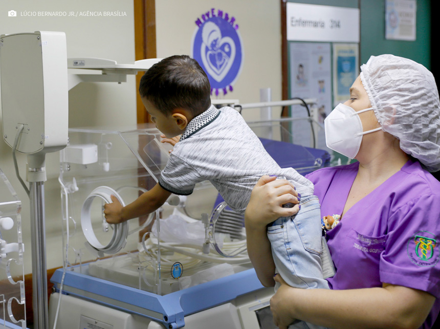 Prematuridade: Histórias de amor e superação marcam o Novembro Roxo