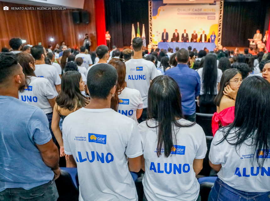 Inscrições para o 2º ciclo do QualificaDF Móvel vão até este domingo (19)