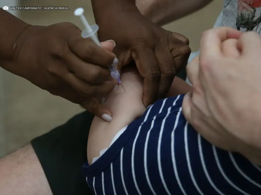 Pediatra alerta para importância da vacinação em bebês prematuros