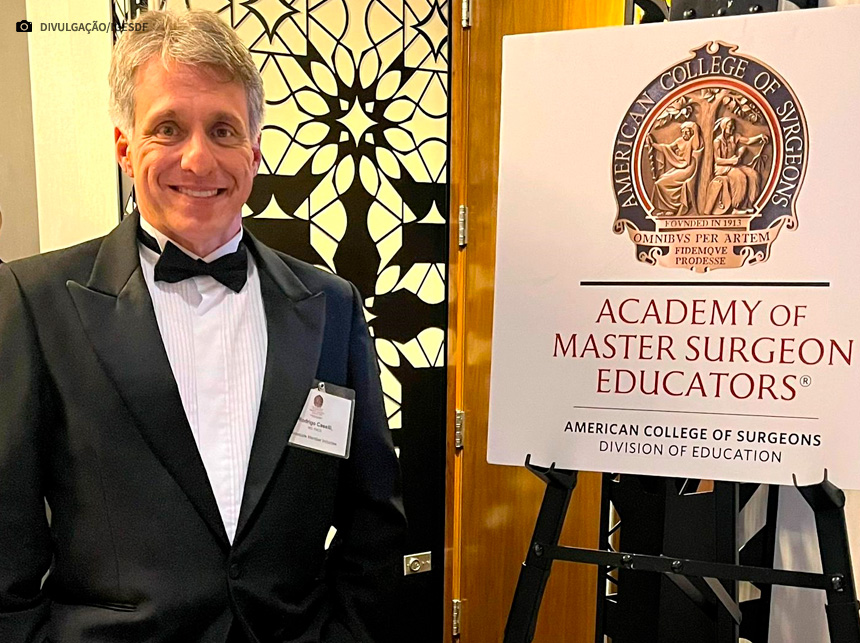 Cirurgião do HBDF, Rodrigo Caselli toma posse em academia internacional de cirurgia