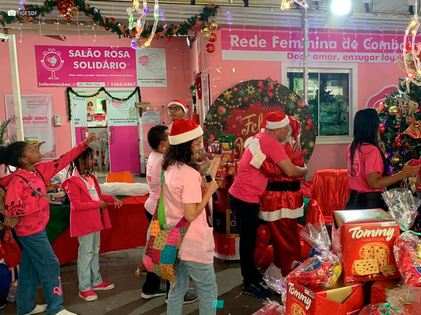 Clima de Natal aquece corações no Hospital de Base do Distrito Federal