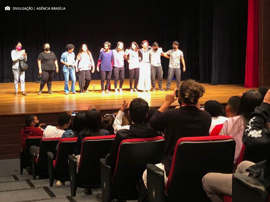 Projeto Escola + Cultura: Ação cultural chega a escolas públicas do DF