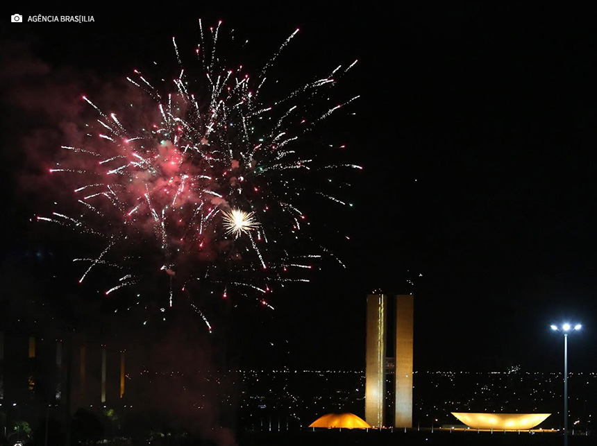 Secretaria define estratégias de segurança para Réveillon no DF