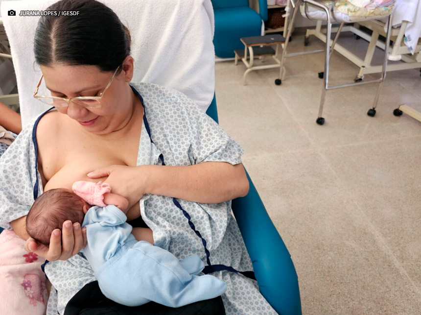 Hospital Regional de Santa Maria incentiva a amamentação beira-leito