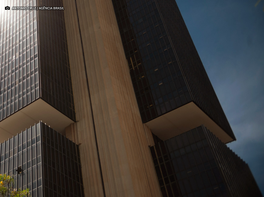 ABcripto apoia a consulta pública do Banco Central e reforça a importância do mercado de criptomoedas nas operações regulamentares de câmbio