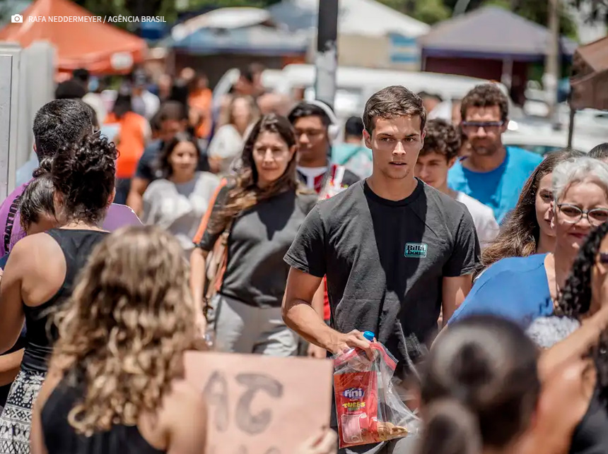 Concurso unificado oferece 692 vagas para nível médio