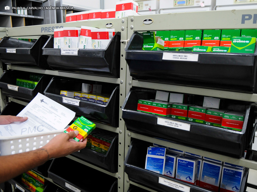 Saúde do DF recebe 30 mil comprimidos de novo medicamento para HIV