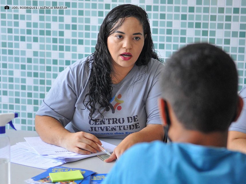Centros da juventude atenderão 10 mil jovens em situação de vulnerabilidade