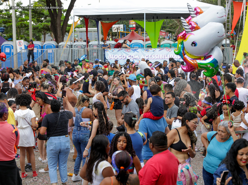 Oficinas e blocos de pré-Carnaval marcam a programação do fim de semana