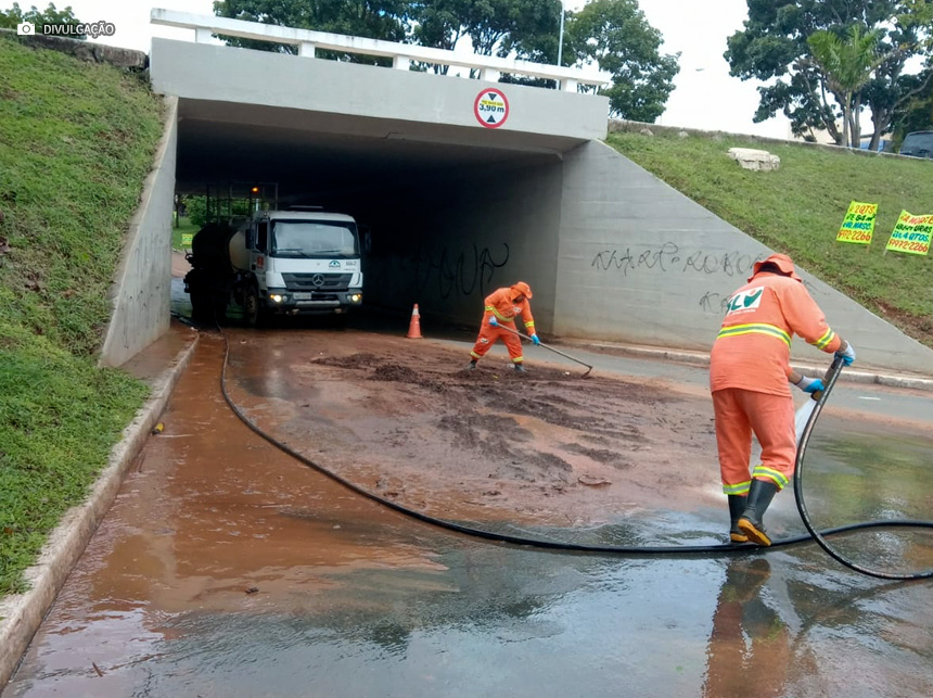 Governo age rápido para reduzir o impacto das chuvas em todo o DF
