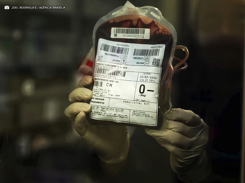 Com estoque baixo, Hemocentro chama população para doar sangue e plaquetas