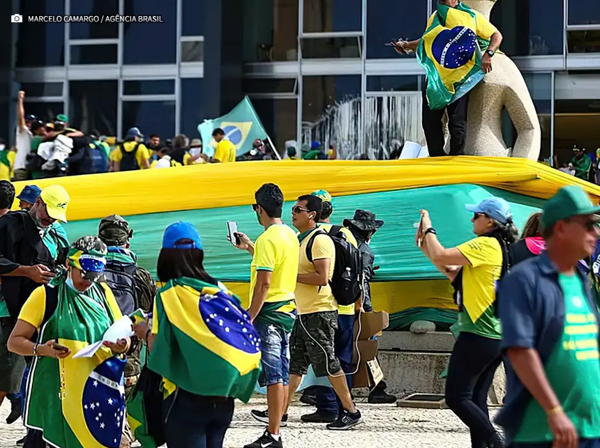 STF condena mais 29 réus pelos atos golpistas de 8/1