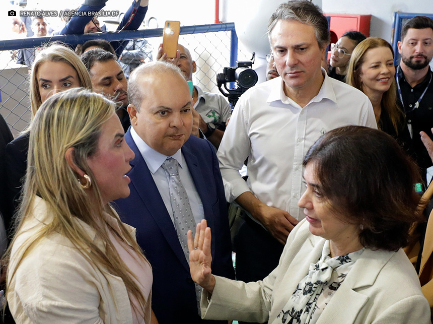 Ibaneis anuncia novas nomeações de 741 profissionais de saúde entre médicos, enfermeiros, técnicos e agentes de saúde