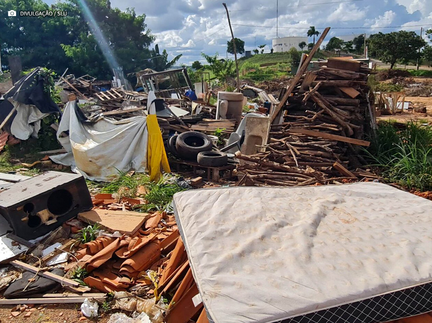 Área usada como lixão em São Sebastião é recuperada