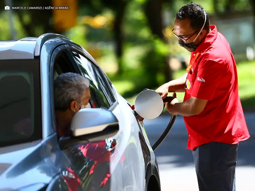 Preço da gasolina e do diesel sobem nesta quinta com novo ICMS
