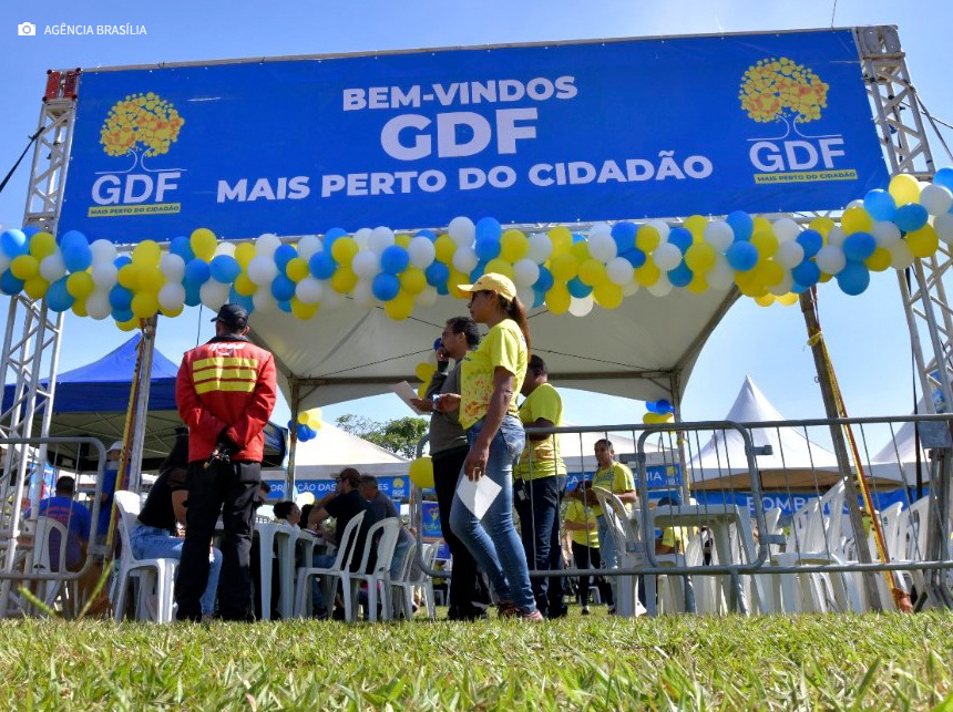 A Tenda + leva atendimento médico gratuito ao Riacho Fundo I em projeto itinerante