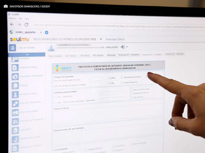 Novo formulário de coleta de dados promete melhoria no atendimento ao paciente de AVC