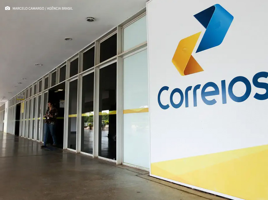 Correios passam a atender serviços da Caixa, como seguro-desemprego e FGTS
