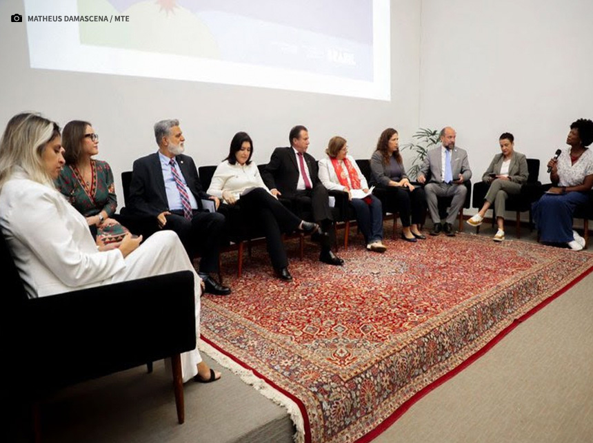 “Essa tem que ser uma luta de todo o Brasil”, afirma Cida Gonçalves sobre desigualdade salarial entre homens e mulheres