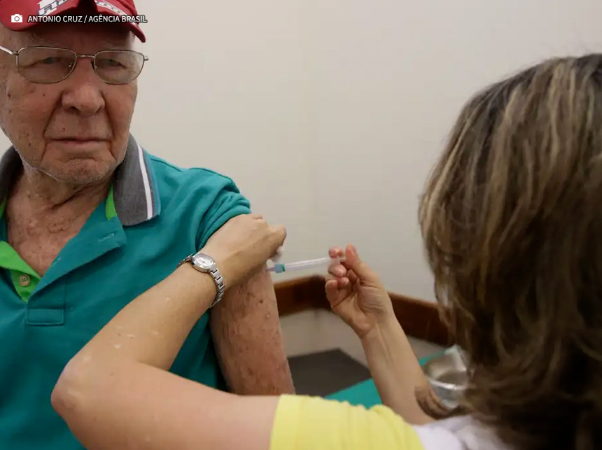 Casos de síndrome respiratória aguda grave aumentam em todo o país, informa boletim da Fiocruz