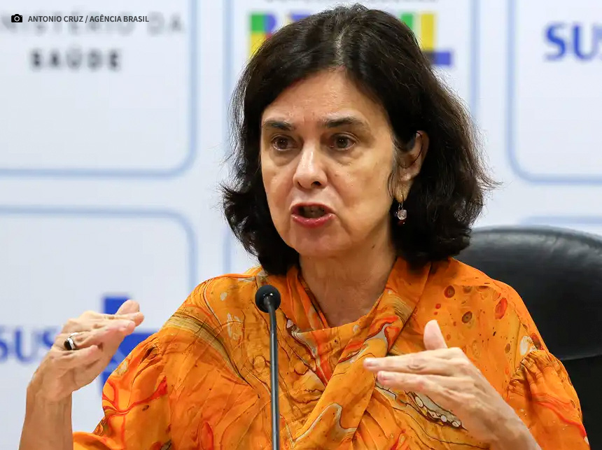 Nísia Trindade defende estratégias de combate à desinformação na saúde