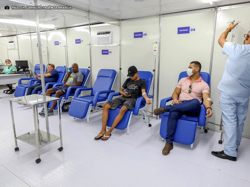 Dez mil pessoas com suspeita de dengue já foram atendidas nas novas tendas de acolhimento