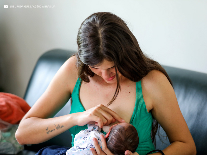 Vote no novo slogan da campanha mundial de doação de leite materno