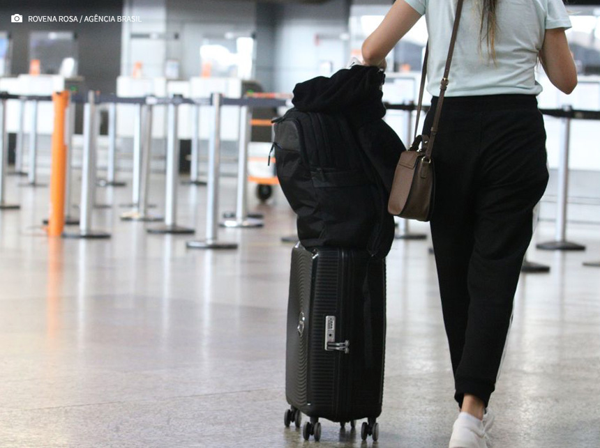 Brasil passa a exigir visto de turistas da Austrália, Canadá e dos EUA