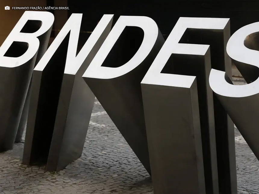 Salário inicial de R$ 20.900: BNDES abre concurso em 2024 para 150 vagas de nível superior