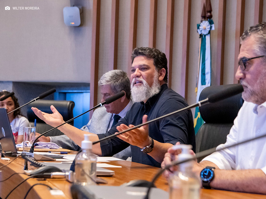 Com GDF e IGESDF ausentes, futuro do Instituto de Cardiologia é debatido na CLDF