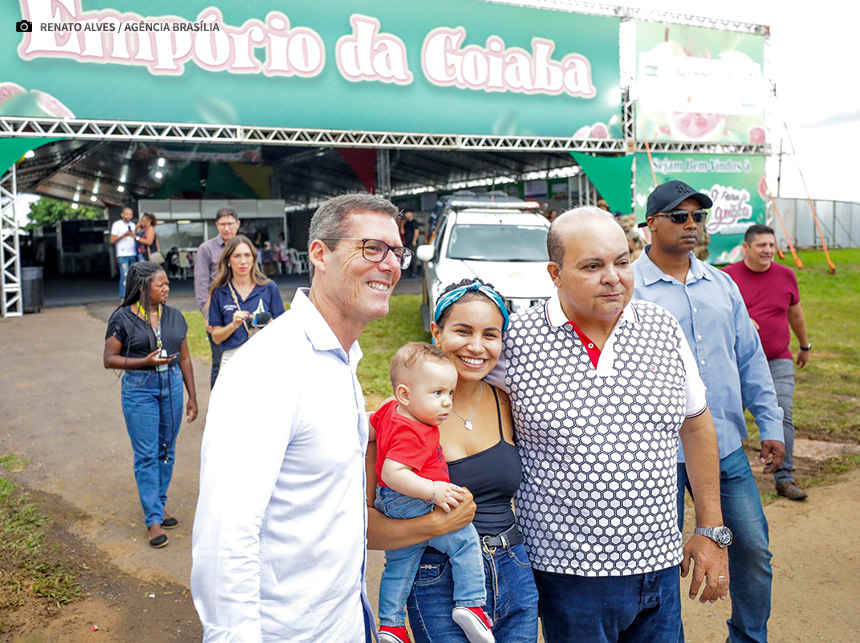 Feira da Goiaba atrai produtores e movimenta a economia de Brazlândia