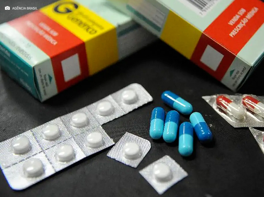 Anvisa lança painel para consulta de preços de medicamentos