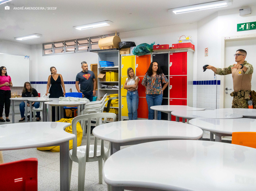 Servidores participam de oficina sobre segurança nas escolas