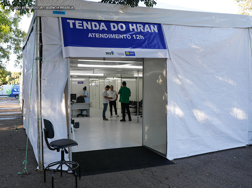 Tenda de acolhimento para pacientes com dengue no Plano Piloto é a nona a ser inaugurada