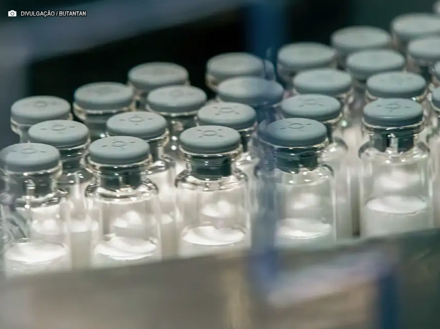 Vacina tetravalente contra a gripe do Butantan terá verbas do BNDES