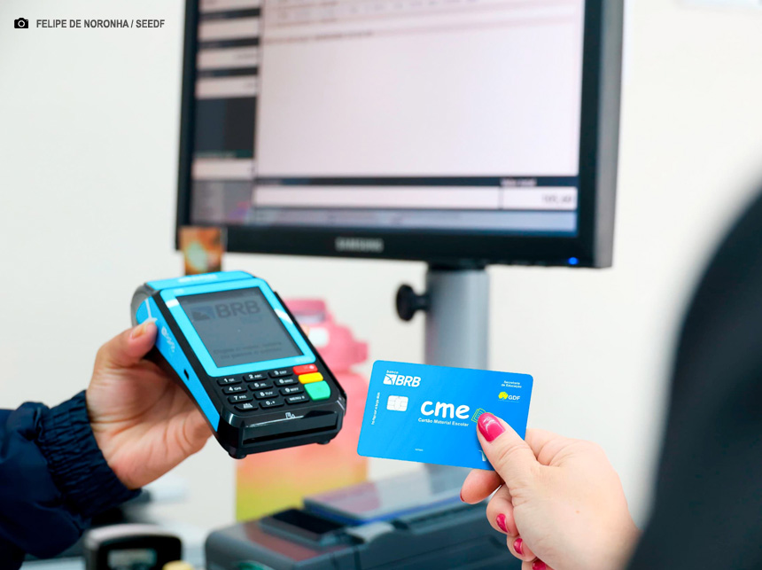 Beneficiários do Cartão Material Escolar têm até 11 de junho para usar valores disponíveis