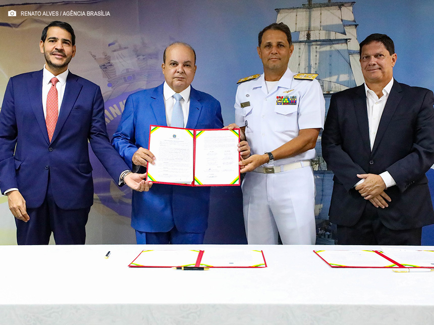 GDF e Marinha assinam acordo para regularização de área em Santa Maria
