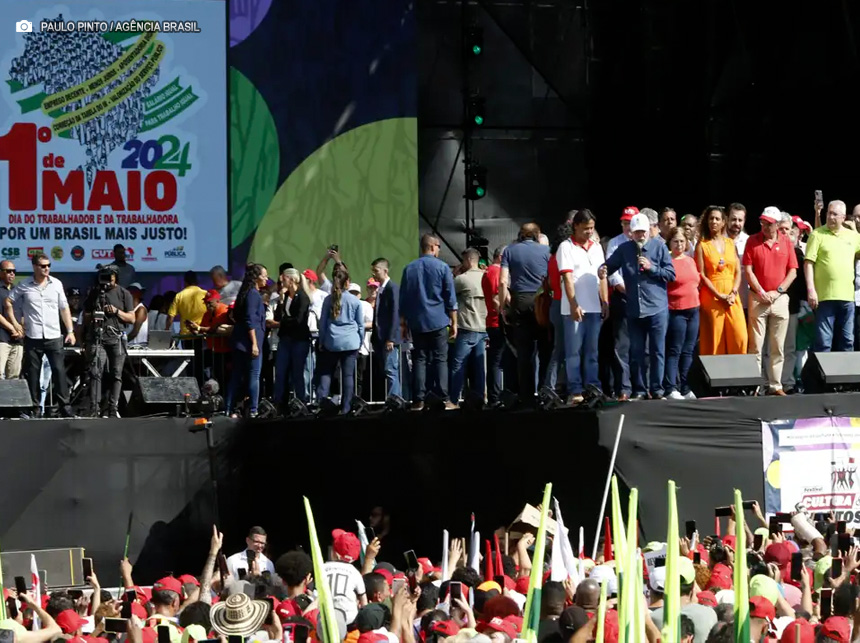 Lula sanciona lei que altera tabela do Imposto de Renda