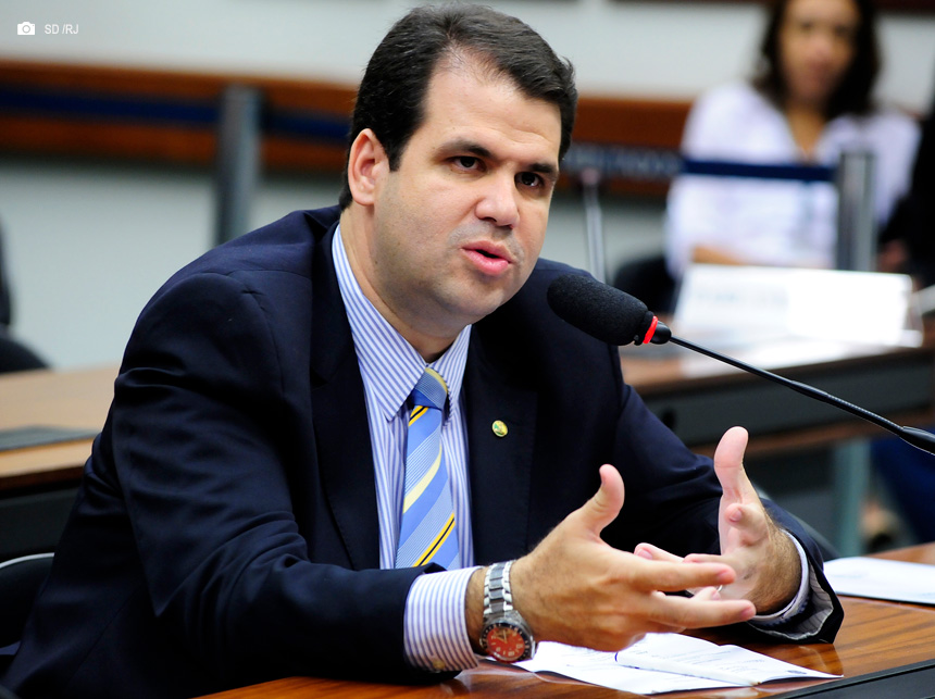 Deputado Aureo Ribeiro formaliza pedido de criação da CPI dos Planos de Saúde na quarta-feira (05)