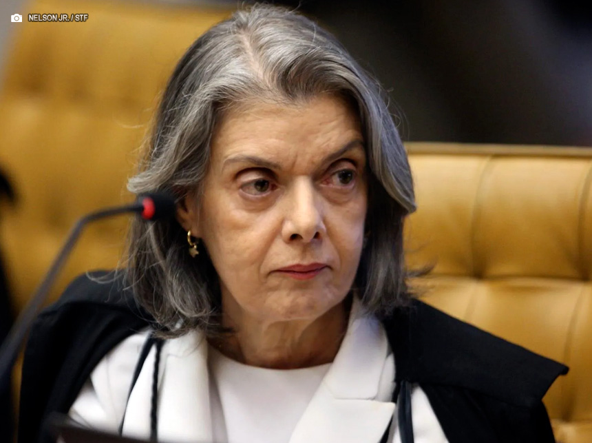 STF pede informações sobre lei de Novo Gama (GO) que proíbe mulheres trans de usar banheiros femininos