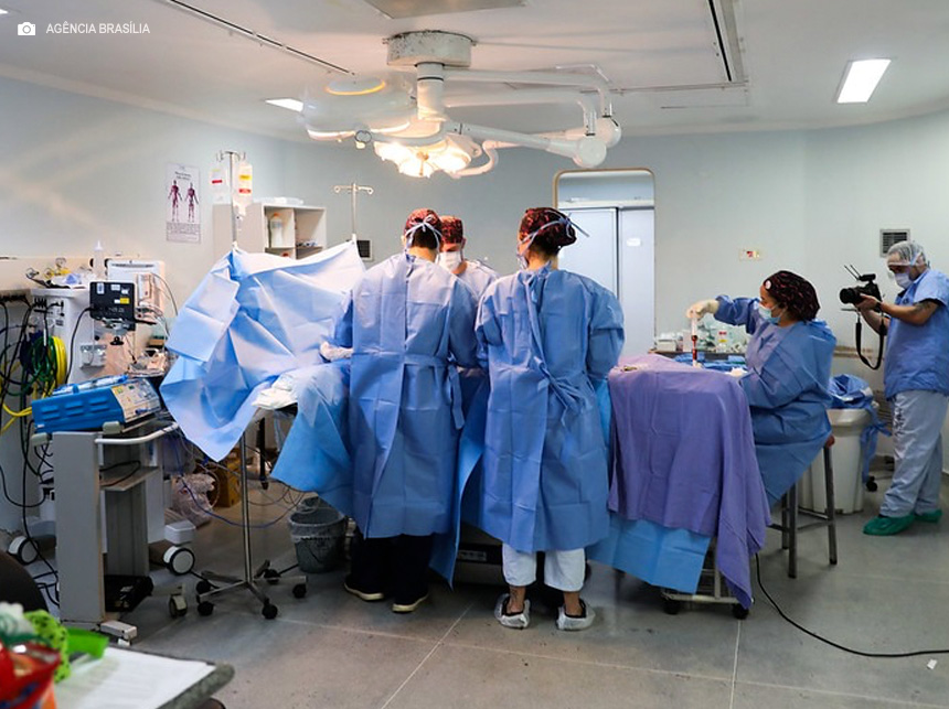 Fila das cirurgias eletivas anda graças a investimentos de ponta a ponta na Saúde
