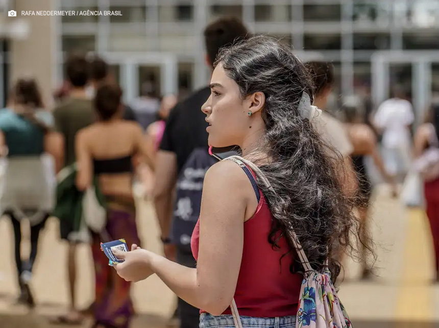 Prazo para inscrição no Enem termina nesta sexta (14)