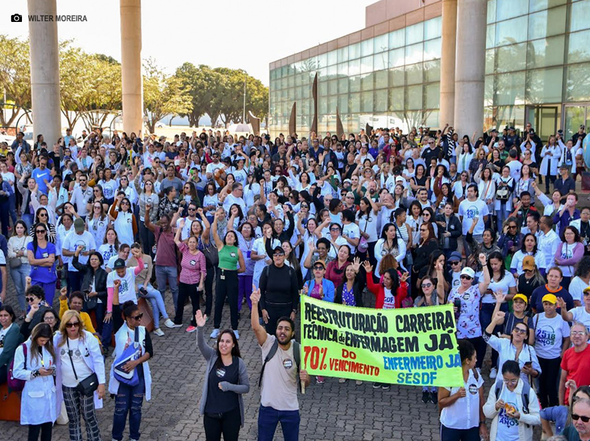 Auxiliares e técnicos em enfermagem do DF entram em greve a partir de segunda-feira (17)