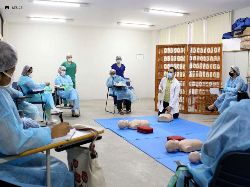 De cada 10 egressos do ensino superior, apenas um consegue emprego com carteira assinada compatível com o nível de formação