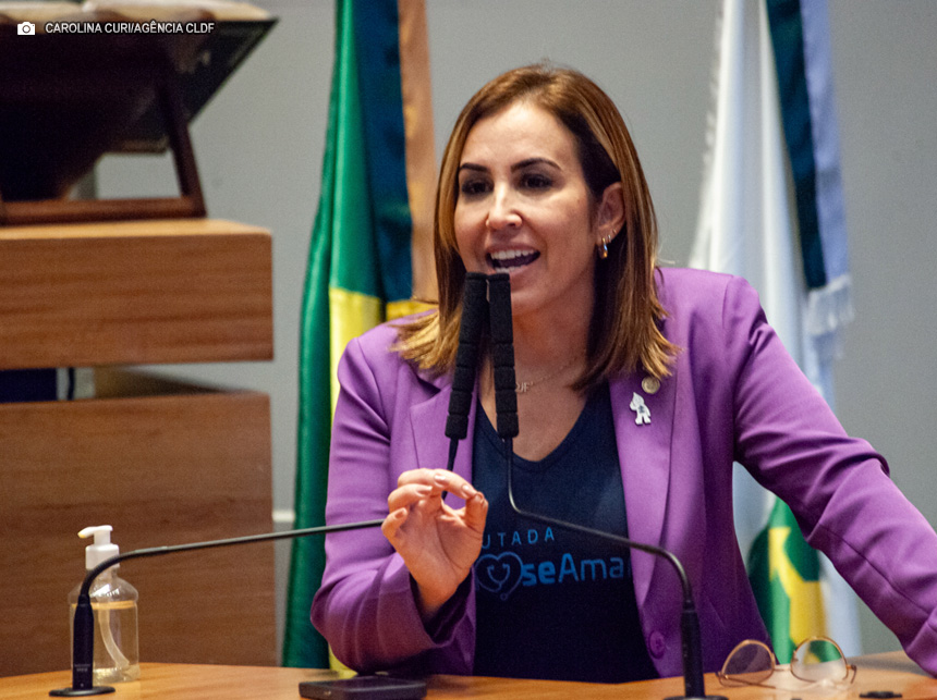 CLDF homenageia mulheres que inspiram na área da saúde