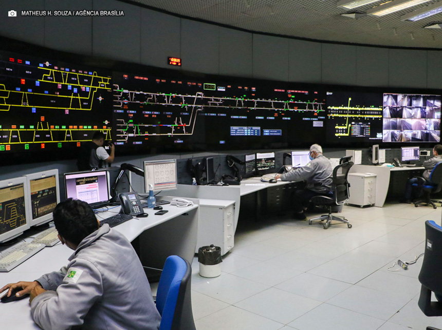 Câmeras corporais de agentes reforçam segurança da população no Metrô-DF