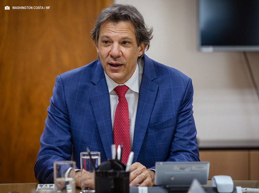 Haddad antecipa contenção de R$ 15 bilhões no orçamento de 2024 para cumprir arcabouço fiscal