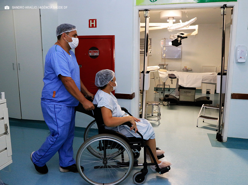 Saúde do DF abre contratação temporária e cadastro reserva de médicos generalistas