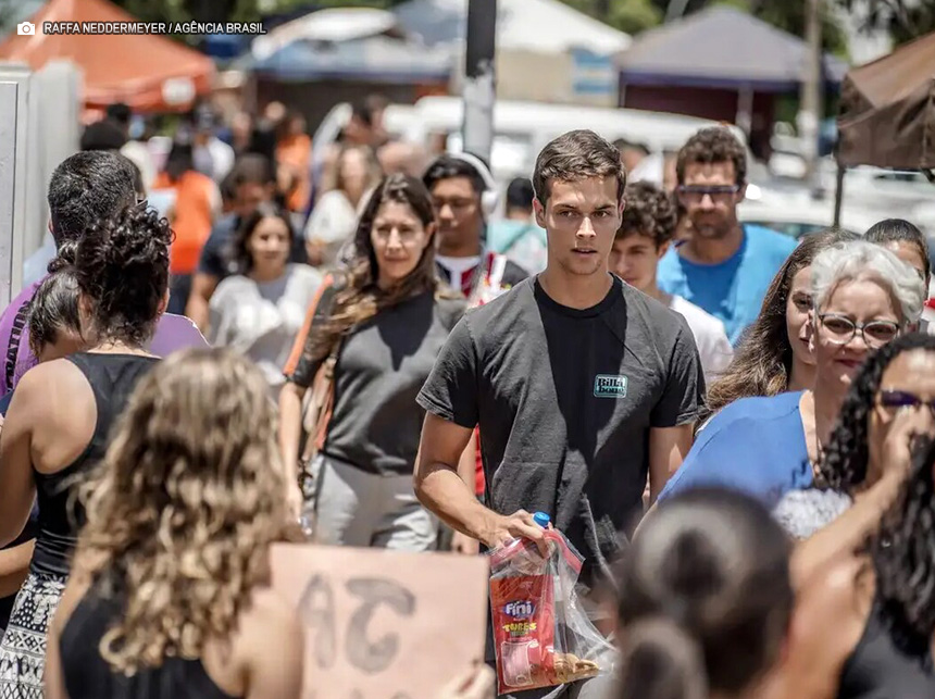 Prouni terá mais de 240 mil bolsas no segundo semestre